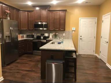Main picture of 2719 Pinebrook Rd