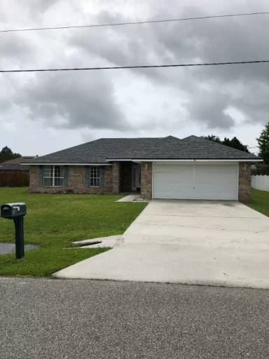 Main picture of 36 Lamont Ln
