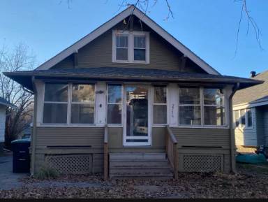 Main picture of 2724 N 48th St