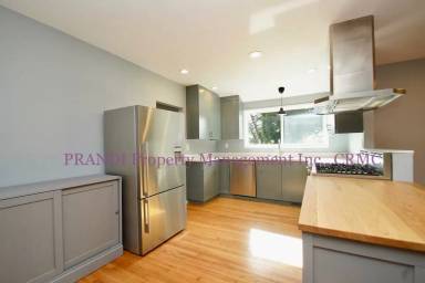 Main picture of 206 Rosemont Ave