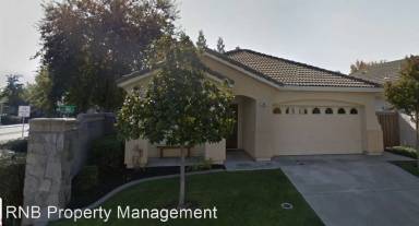 Main picture of 325 Bayonne Ct