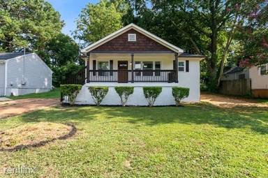 Main picture of 984 Estes Dr SW