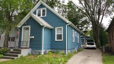 Main picture of 1010 W 9th St