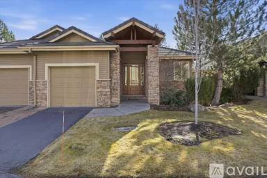 Main picture of 61687 Metolius Dr