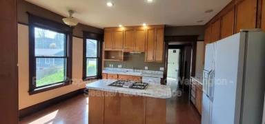 Main picture of 1510 Tacoma Ave S