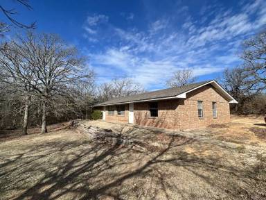 Main picture of 304 SE 10th