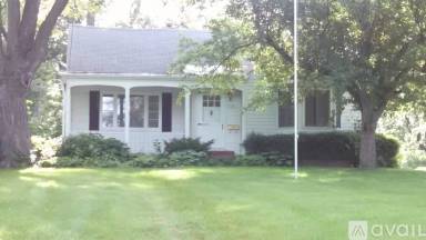 Main picture of 712 W 12th St S