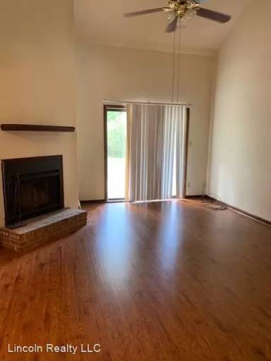 Main picture of 2708-36 Tyndall Dr