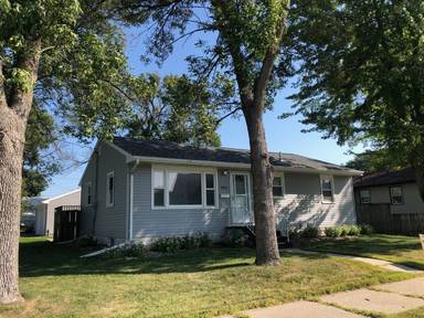 Main picture of 1822 6th Ave S