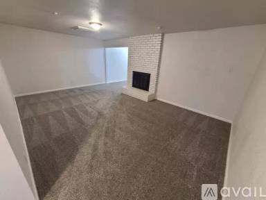 Main picture of 4970 Jackson St