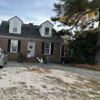 Main picture of 4300 Summit Trl