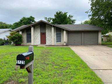 Main picture of 5625 Belfast Ln