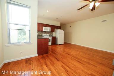 Main picture of 1731 Cecil B Moore Ave