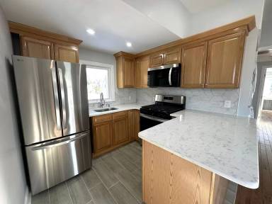 Main picture of 10-05 2nd St