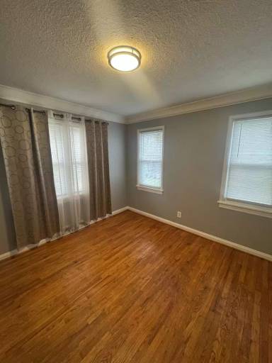 Main picture of 7513 Leadale Dr
