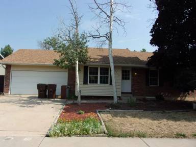 Main picture of 2512 Wyandotte Dr