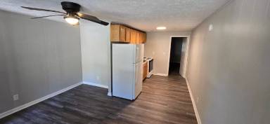 Main picture of Meadowlark Lane Apartments