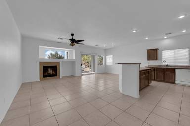 Main picture of 5960 Pavilion Lakes Ave