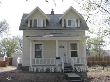 Main picture of 1120 12th Ave