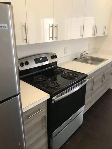 Main picture of 1040 NW 3rd Ave