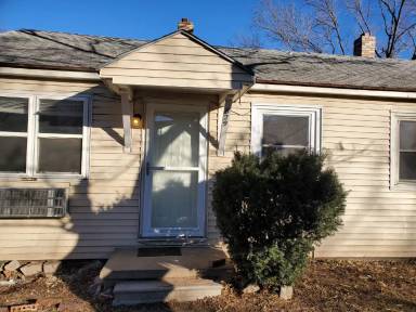 Main picture of 829 S Pershing St