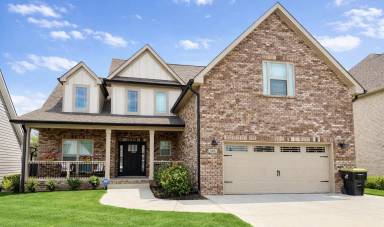 Main picture of 446 Spiderwort Dr
