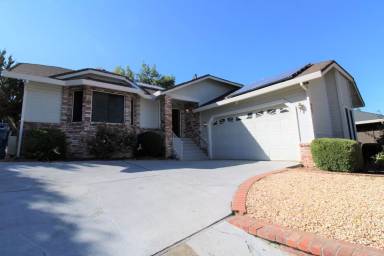 Main picture of 667 Hancock Dr