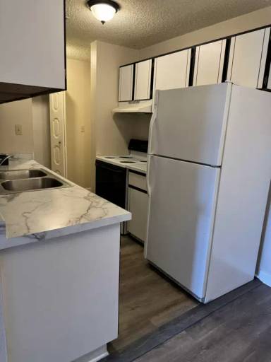 Main picture of View Point Condominiums