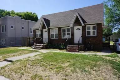 Main picture of 159 W Goltz Ave