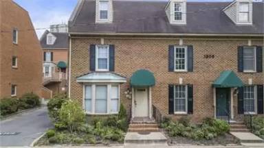 Main picture of 1206 Stockley Gardens
