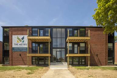 Main picture of 2222 9th St