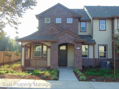Main picture of 1825 Barcelona St