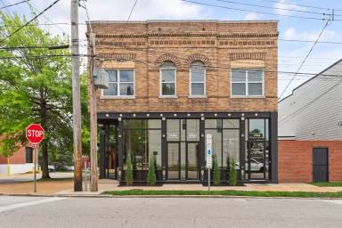 Main picture of 2700-2702 Macklind Ave