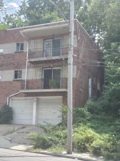 Main picture of 650 W Rittenhouse St