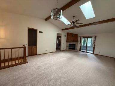 Main picture of 657 Wood Violet Ln