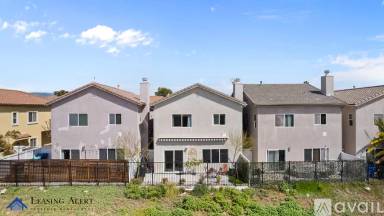 Main picture of 20300 Vanowen St