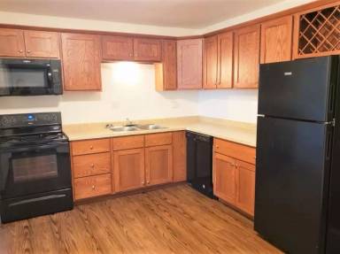 Main picture of Crestwood Apartment