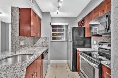 Main picture of Lakeview Club