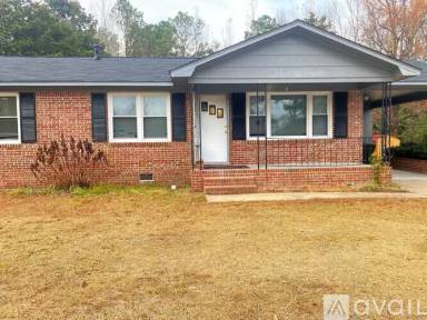 Main picture of 909 Wateree Blvd