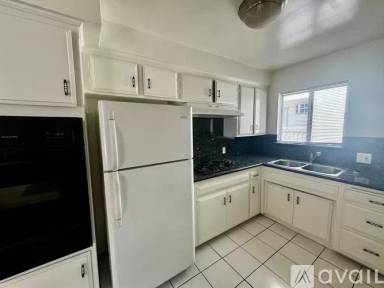 Main picture of 1012 N Laurel Ave