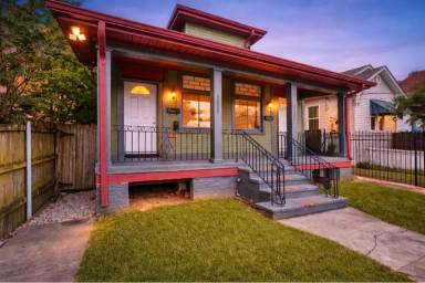 Main picture of 3020 General Taylor St