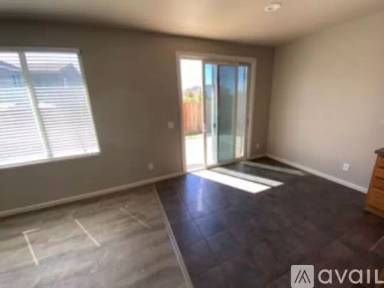 Main picture of 1654 Notting Hill Way