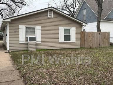 Main picture of 457 N Gordon St