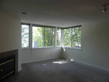 Main picture of 2350 10th Ave E