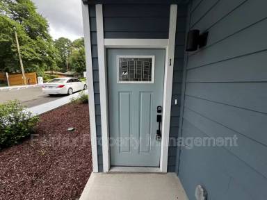 Main picture of Forest Pointe Apartments