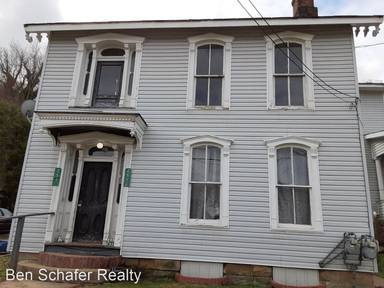 Main picture of 251 S Main St