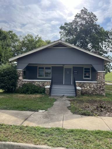 Main picture of 256 54th St N