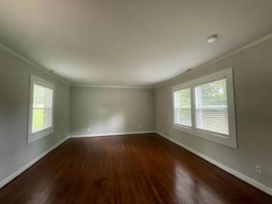 Main picture of 5818 Whitingham Dr