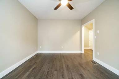 Main picture of 180 Falcon St