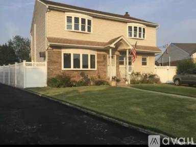 Main picture of 206 Bette Rd